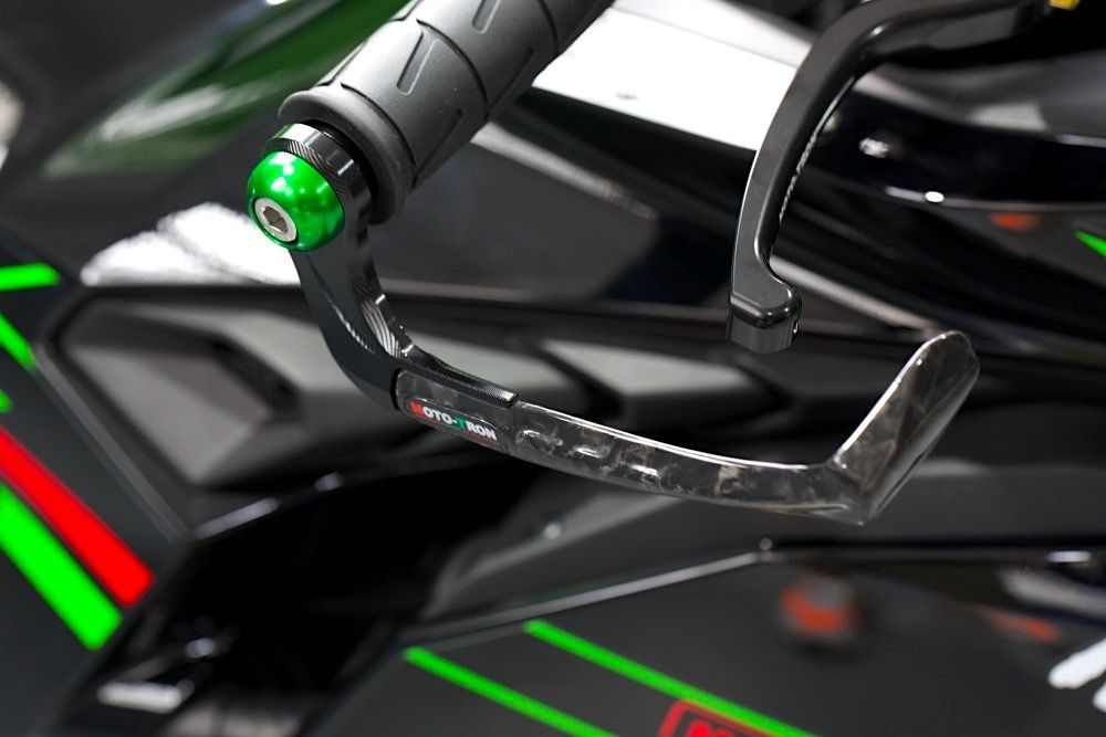 images/128294/cn-mototron-01201-zx4r.jpg