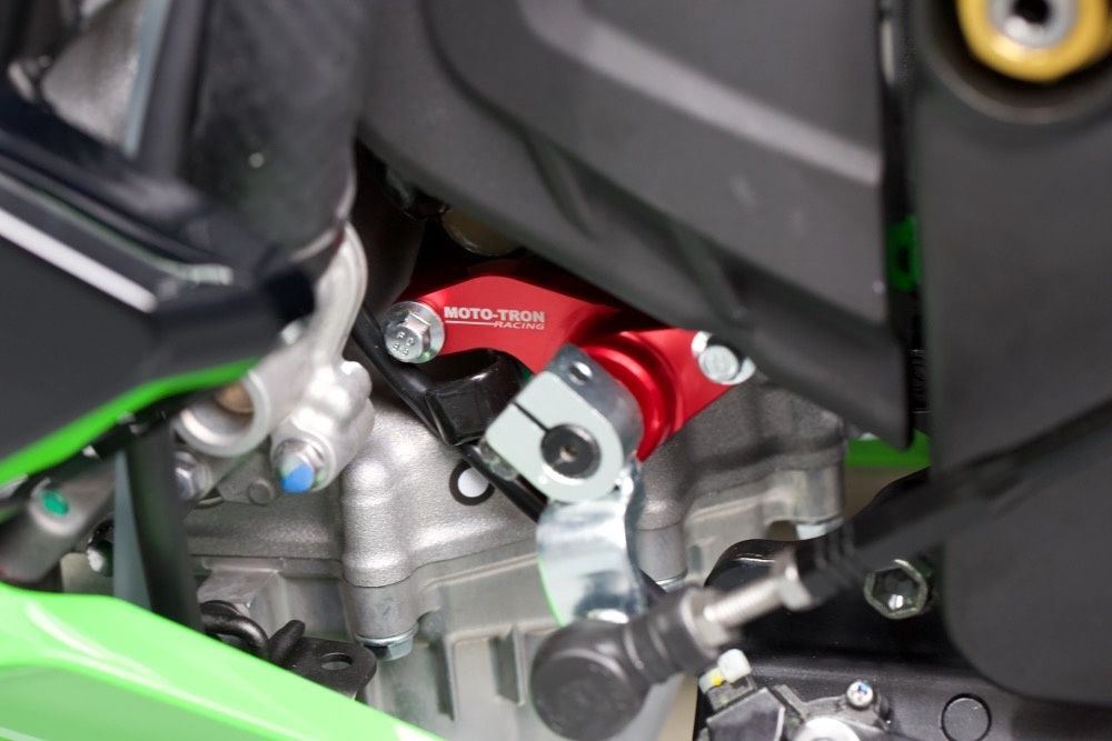 images/128294/cn-mototron-031-zx4r.jpg