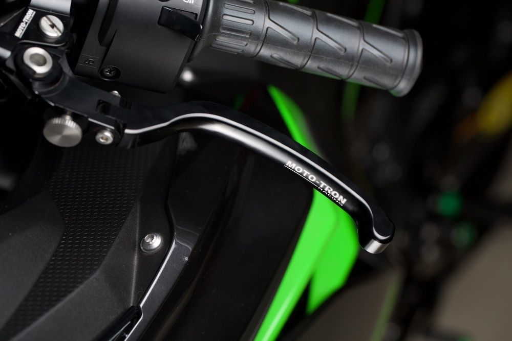 images/128294/cn-mototron-01502-ninja400.jpg