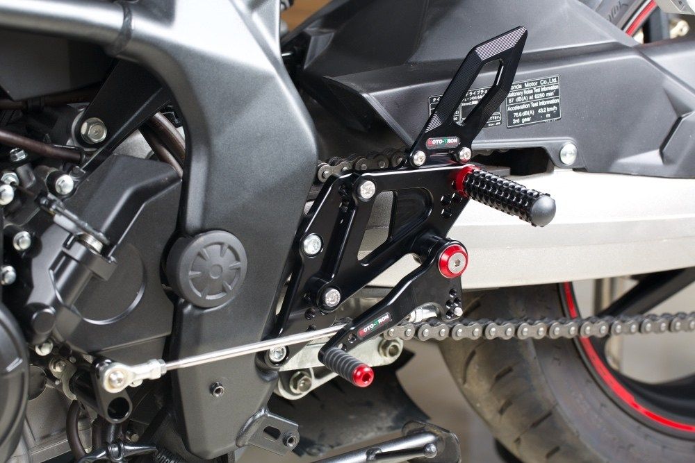 images/128294/cn-mototron-00101-cbr250rr.jpg