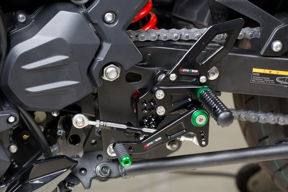 images/128294/cn-mototron-00901-ninja400.jpg