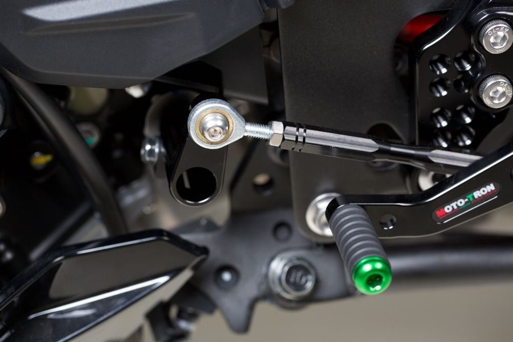 images/128294/cn-mototron-00903-ninja400.jpg