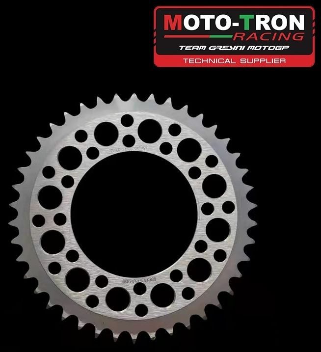 images/133286/R3-Rear-Sprocket.jpg
