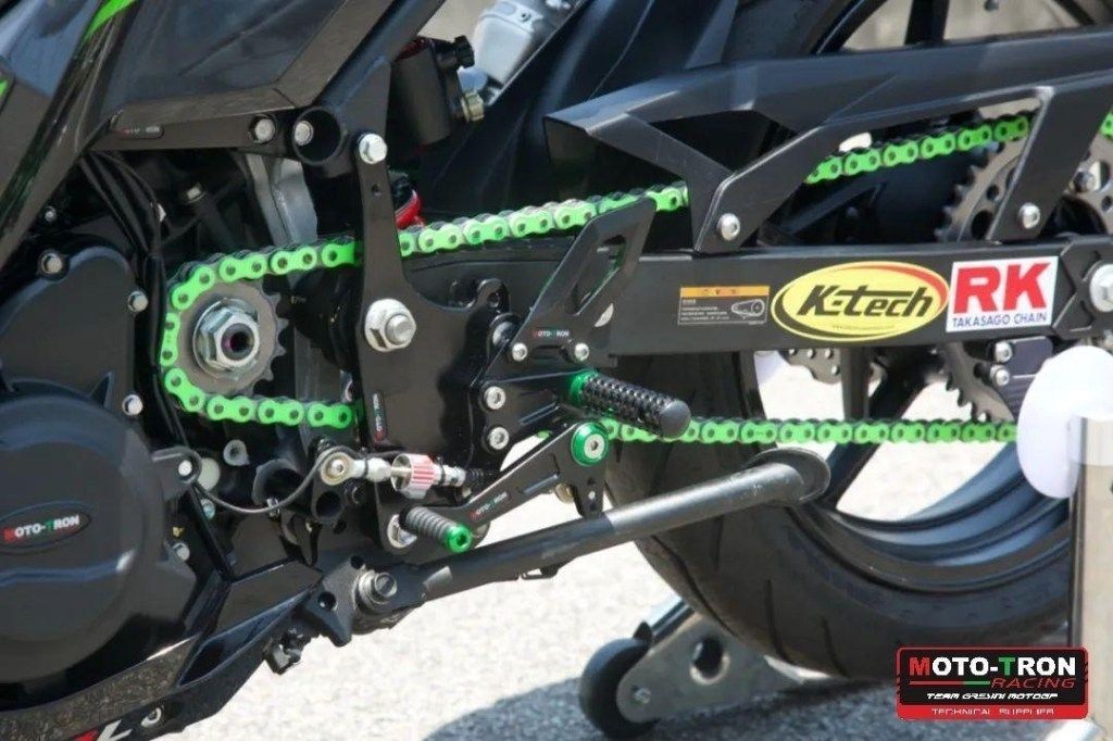 images/133286/cn-mototron-037-ninja400-2.jpg