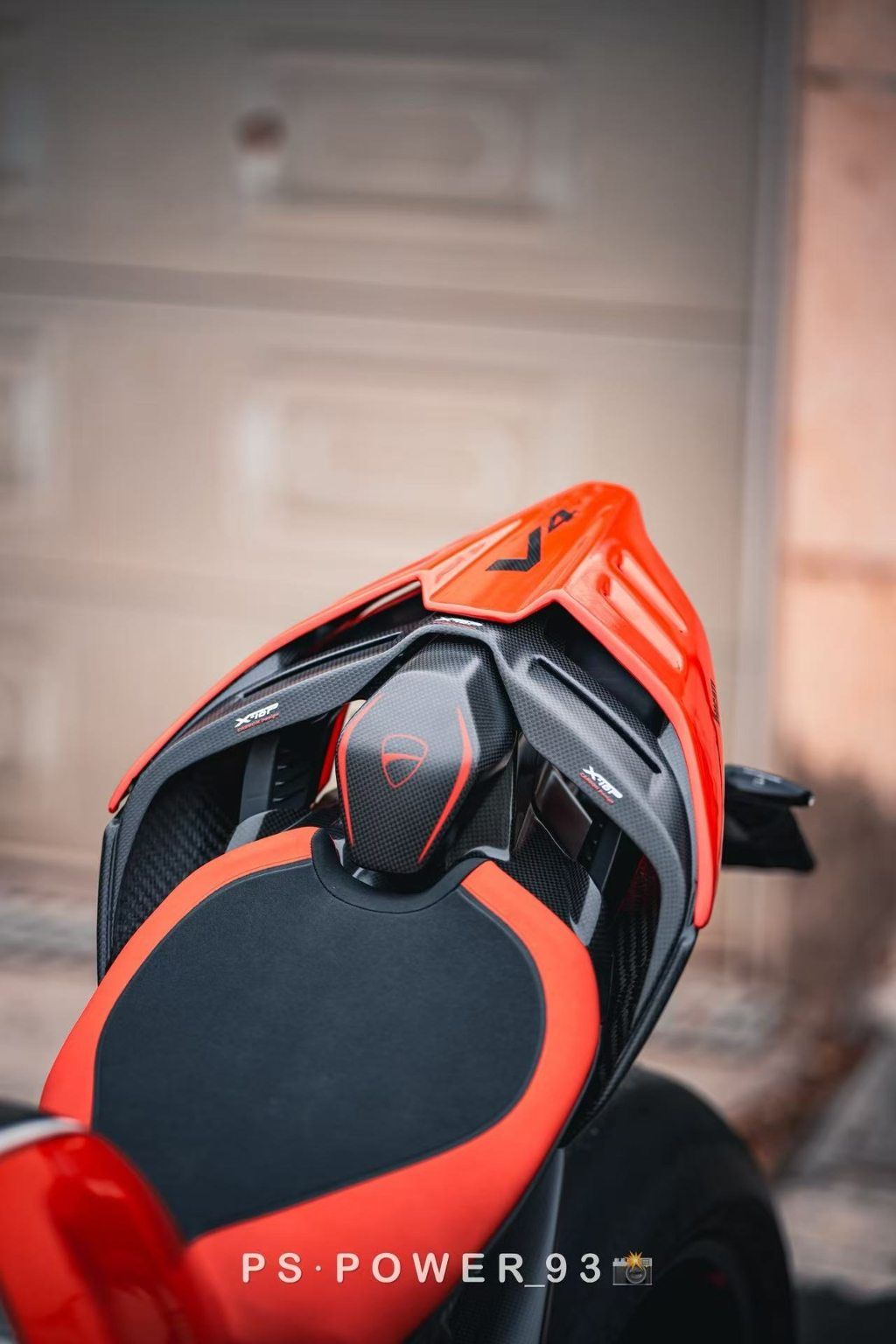 images/154936/PG238-RED33.jpg