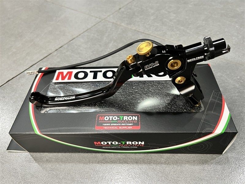images/138030/cn-mototron-CFMOTO450sr-3.jpg