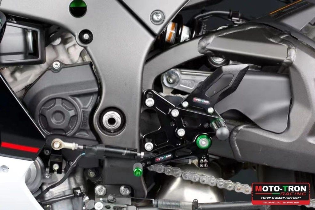 images/145706/cn-mototron-zx10r-1-2.jpg