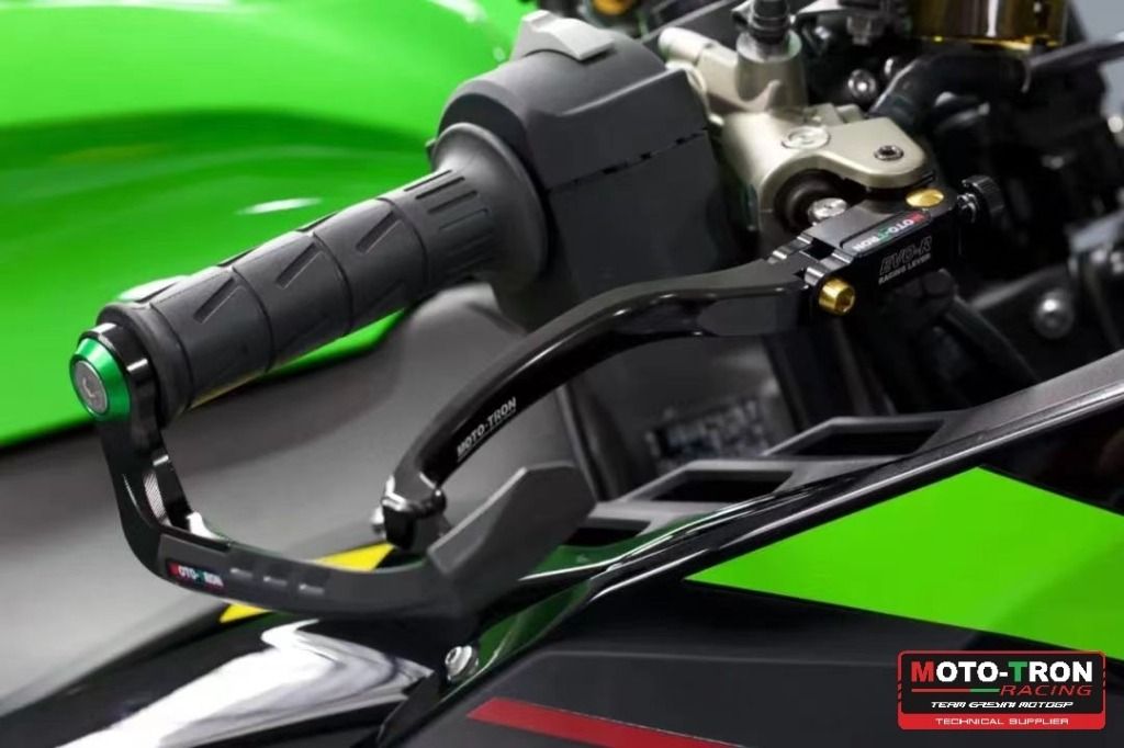 images/145706/cn-mototron-zx10r-3.jpg
