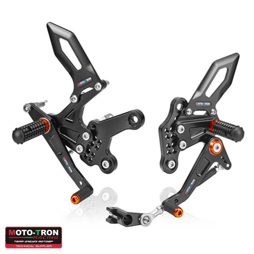 images/157420/RS-KA16-Black-orange.jpg