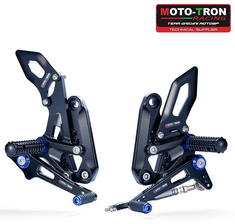 images/157420/RS-SU10-Black-blue.jpg